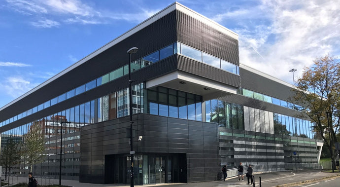 Exklusive Forschungspartnerschaft von LifeSaver mit dem National Graphene Institute