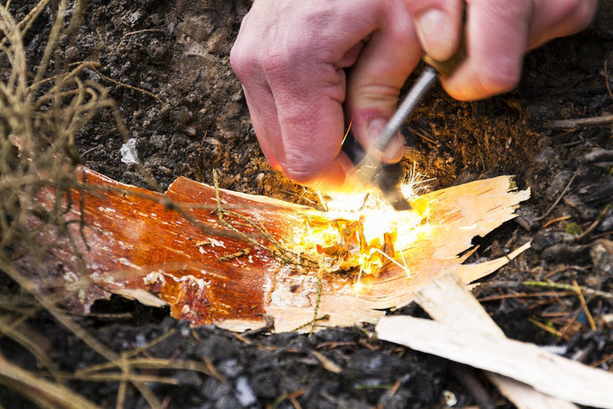 Wie man ein Lagerfeuer macht